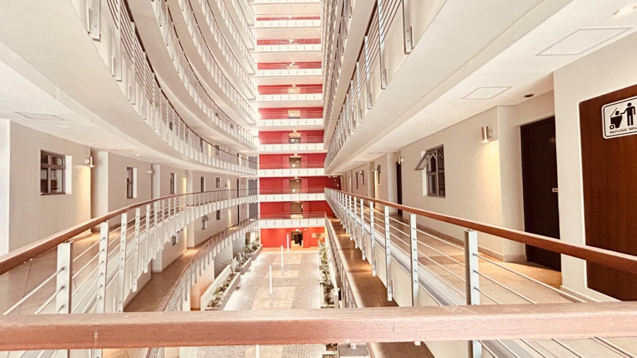 2 Bedroom Property for Sale in Cape Town City Centre Western Cape